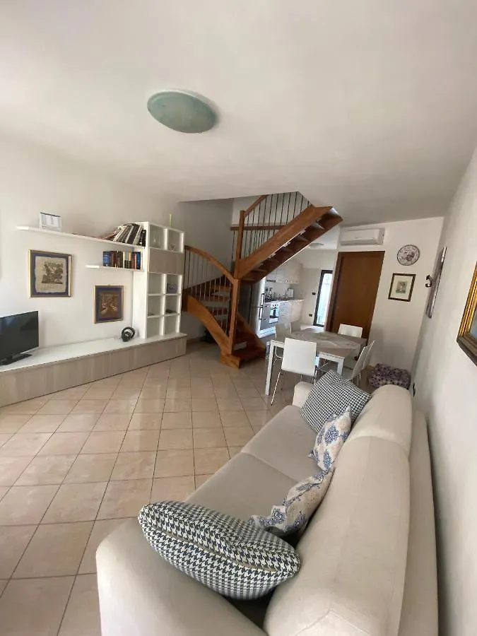 Casa Cuore - Love Pets - Fronte Ospedale Sacro Cuore Negrar Apartment
