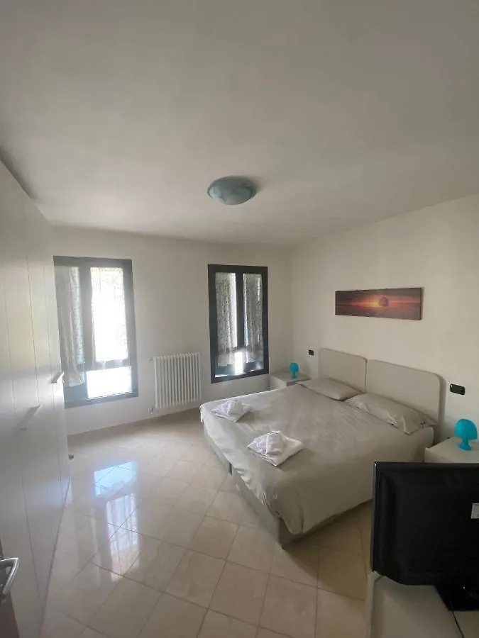 Casa Cuore - Love Pets - Fronte Ospedale Sacro Cuore Negrar