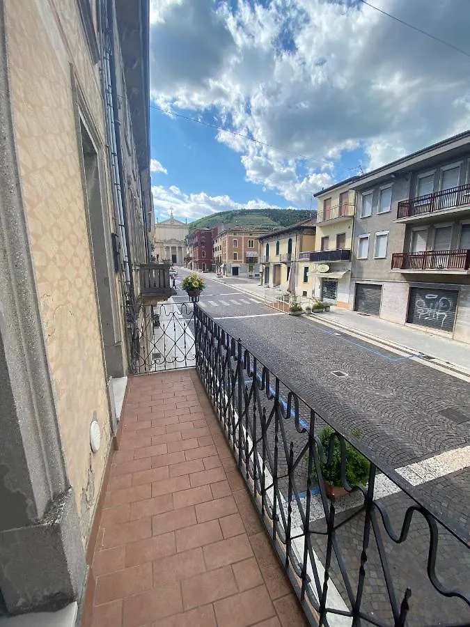 Casa Cuore - Love Pets - Fronte Ospedale Sacro Cuore Negrar 0*,